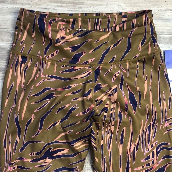 New Joy Lab Leggings Pants Zebra Print Back Phone Pocket Women’s Sizes XS - Picture 4 of 10